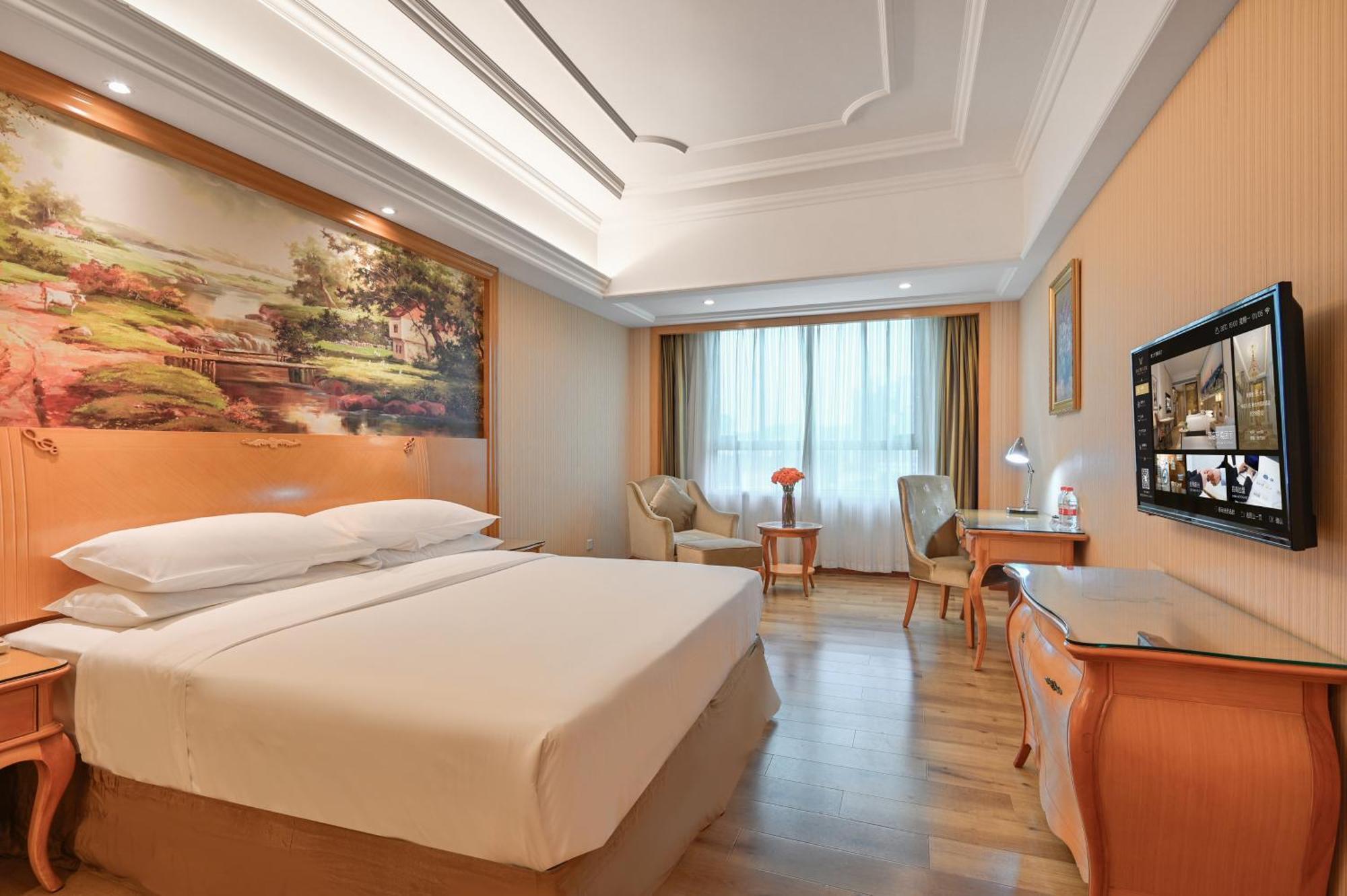 Vienna International Hotel Guangzhou Baiyun International Conference Center Exterior photo